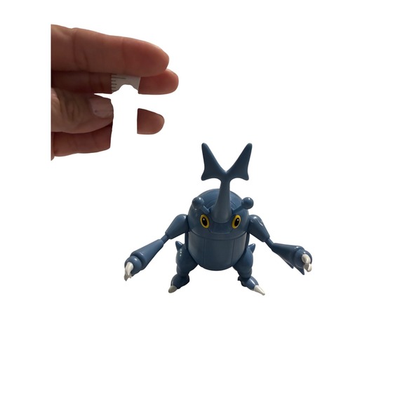 Pokemon Heracross Action Figure Jazwares Blue Battle Toy PKW3420-042524-KA 4 In - Picture 2 of 6